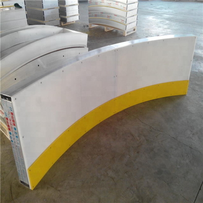 4x8 ফুট পোর্টেবল HDPE প্লাস্টিক আইস রিঙ্ক ব্যারিয়ার হকি শুটিং রিঙ্ক ড্যাশার বোর্ড