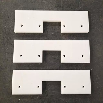প্লাস্টিক মেশিন যন্ত্রাংশ UHMWPE টানুন পরিবাহক ফ্লাইট প্যাড পিচ্ছিল স্ক্র্যাপার